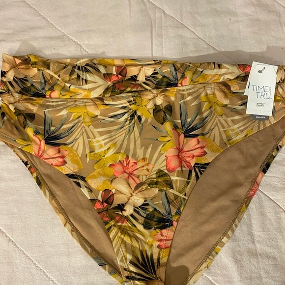 Time and Tru High Waist Bikini Bottom 1X (16W-18W) (FR) - Picture 4 of 11